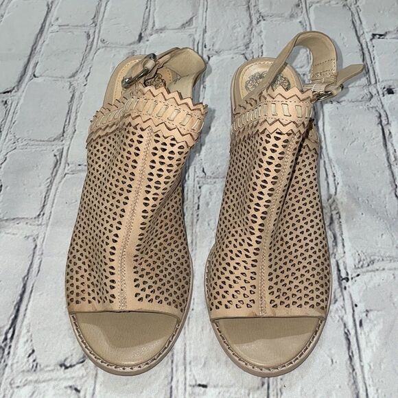 Vince Camuto 'Tricinda' Cutout Sandals - 6 - Picture 3 of 7